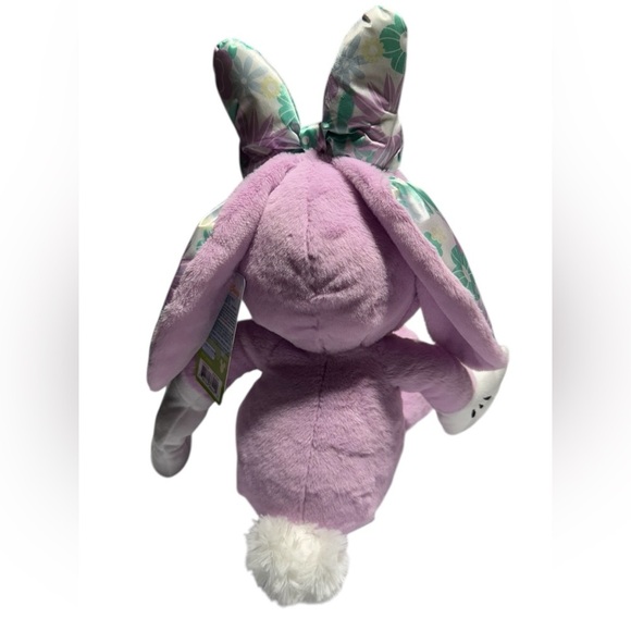 NWT Disney Easter Bunny Large Minnie Mouse Plush 19in - Picture 4 of 6